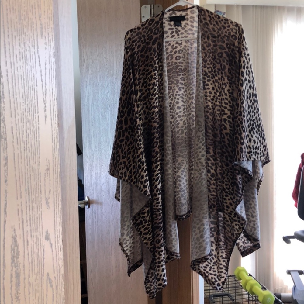 One size leopard shall